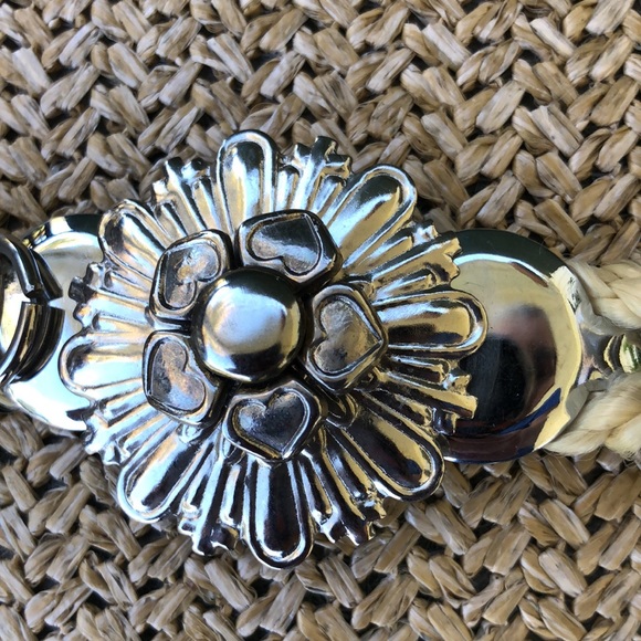 Vintage 80s metal Cointreau rope belt, flower design - Picture 8 of 8